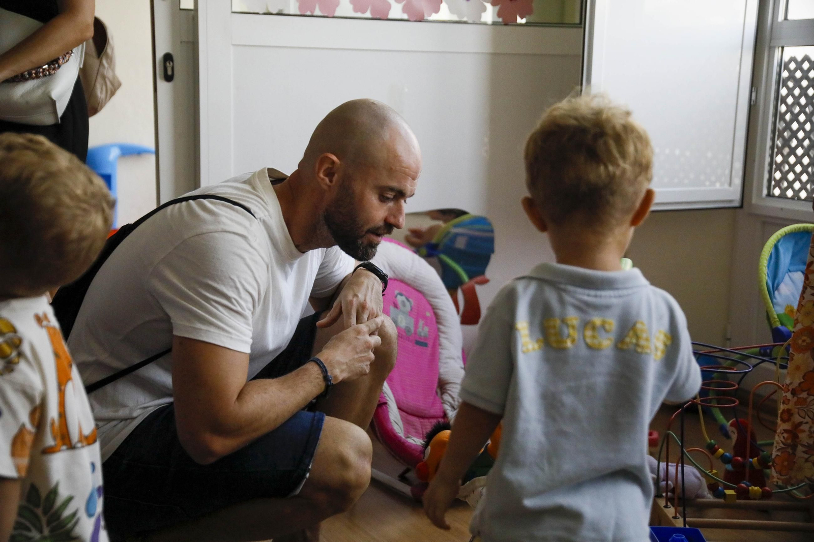 Las imágenes del regreso a las aulas de los más pequeños de Almería