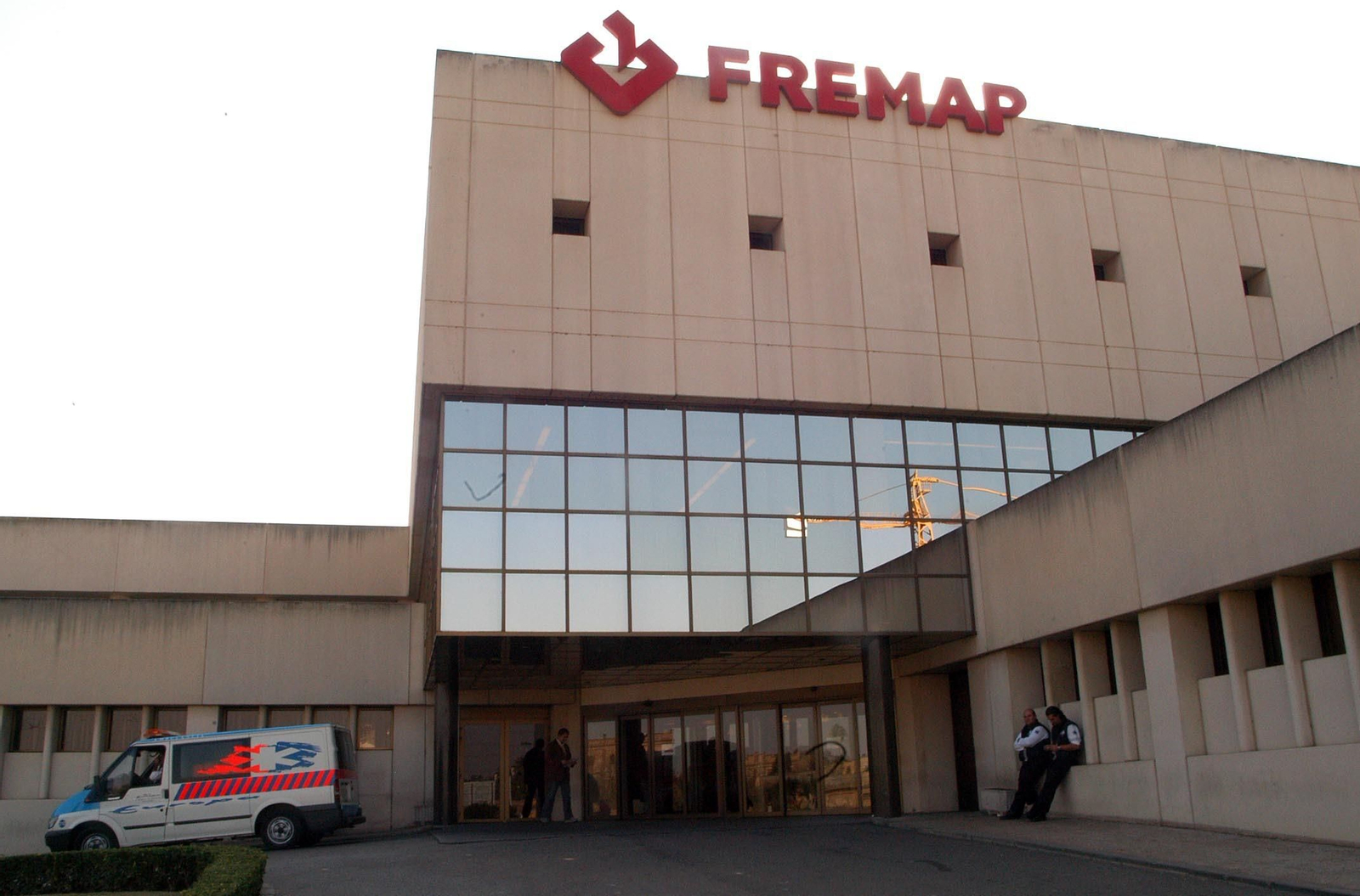 La fachada principal de Fremap en Sevilla.