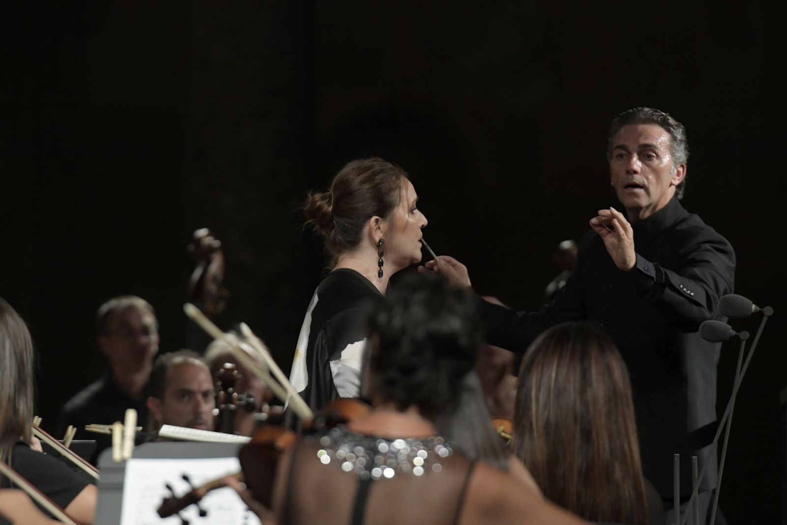 La soprano granadina María José Moreno y el barítono malagueño Carlos Álvarez actúan en  el Palacio de Carlos V, en imágenes