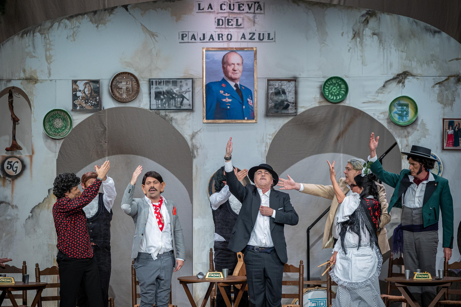 Chirigota 'Que ni las hambre las vamo a sentí’