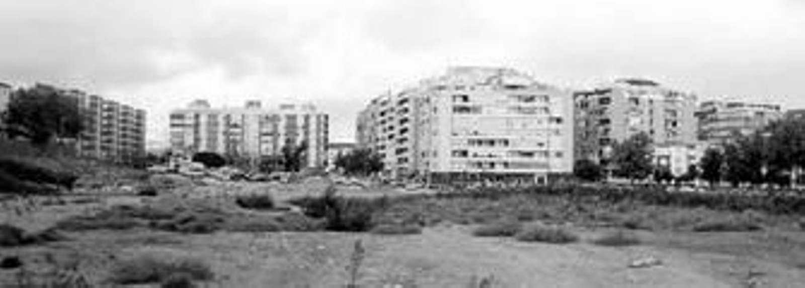 El solar del antiguo Estadio Colombino acogerá una urbanización con un parque, un centro comercial y de ocio, un centro de salud, un edificio sociocultural y 36 viviendas.