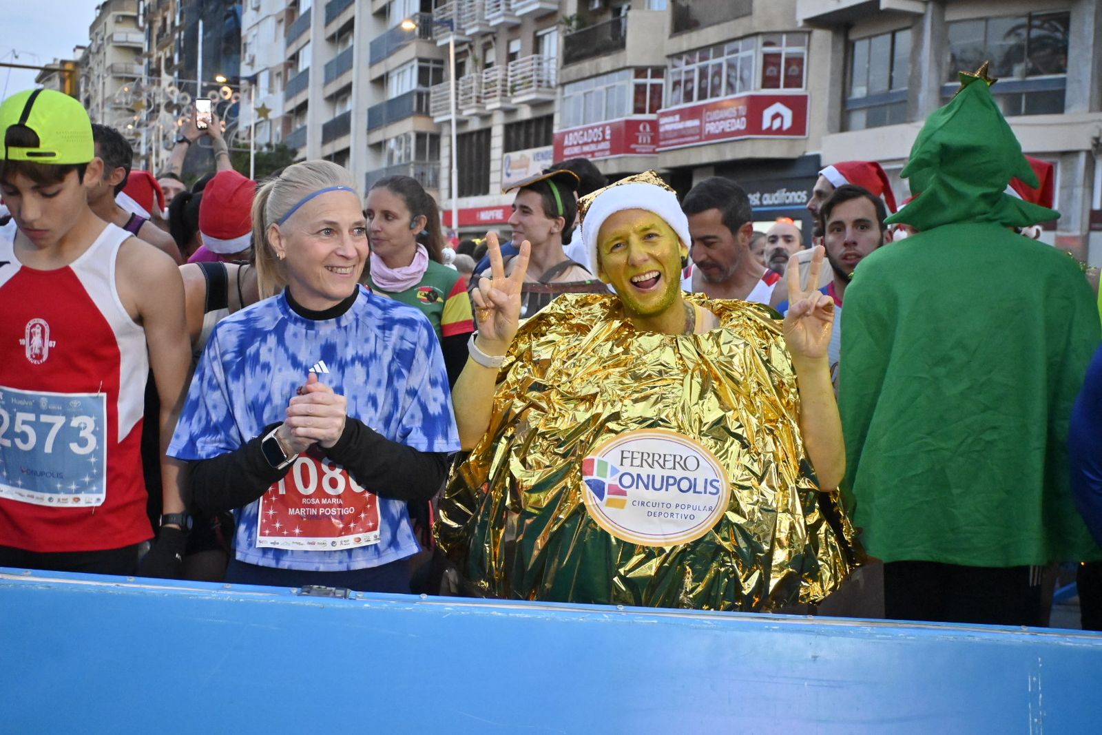 Búscate en las mejores fotografías de la San Silvestre de Huelva 2025