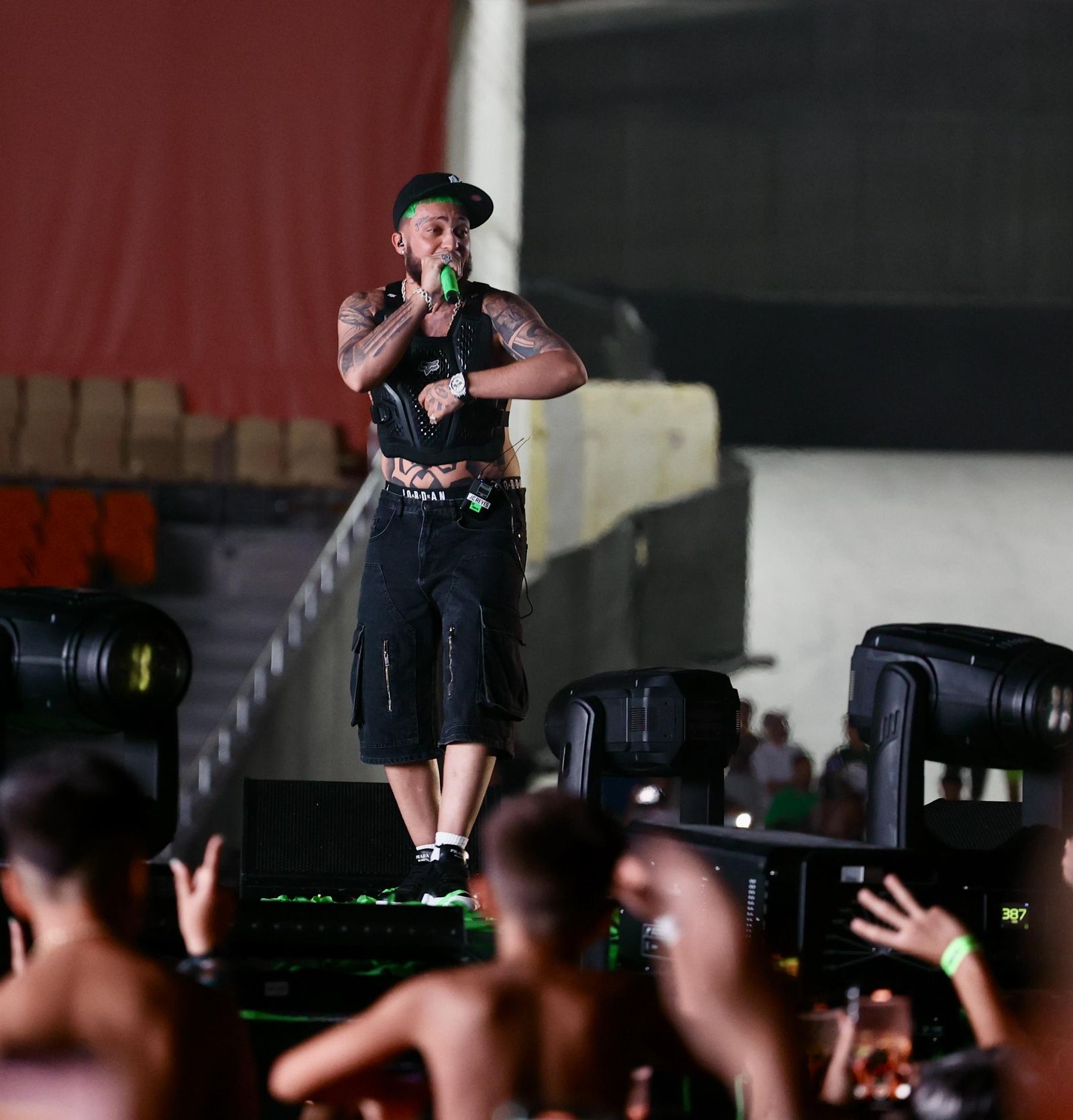 Concierto de JC Reyes en el estadio de la Cartuja de Sevilla