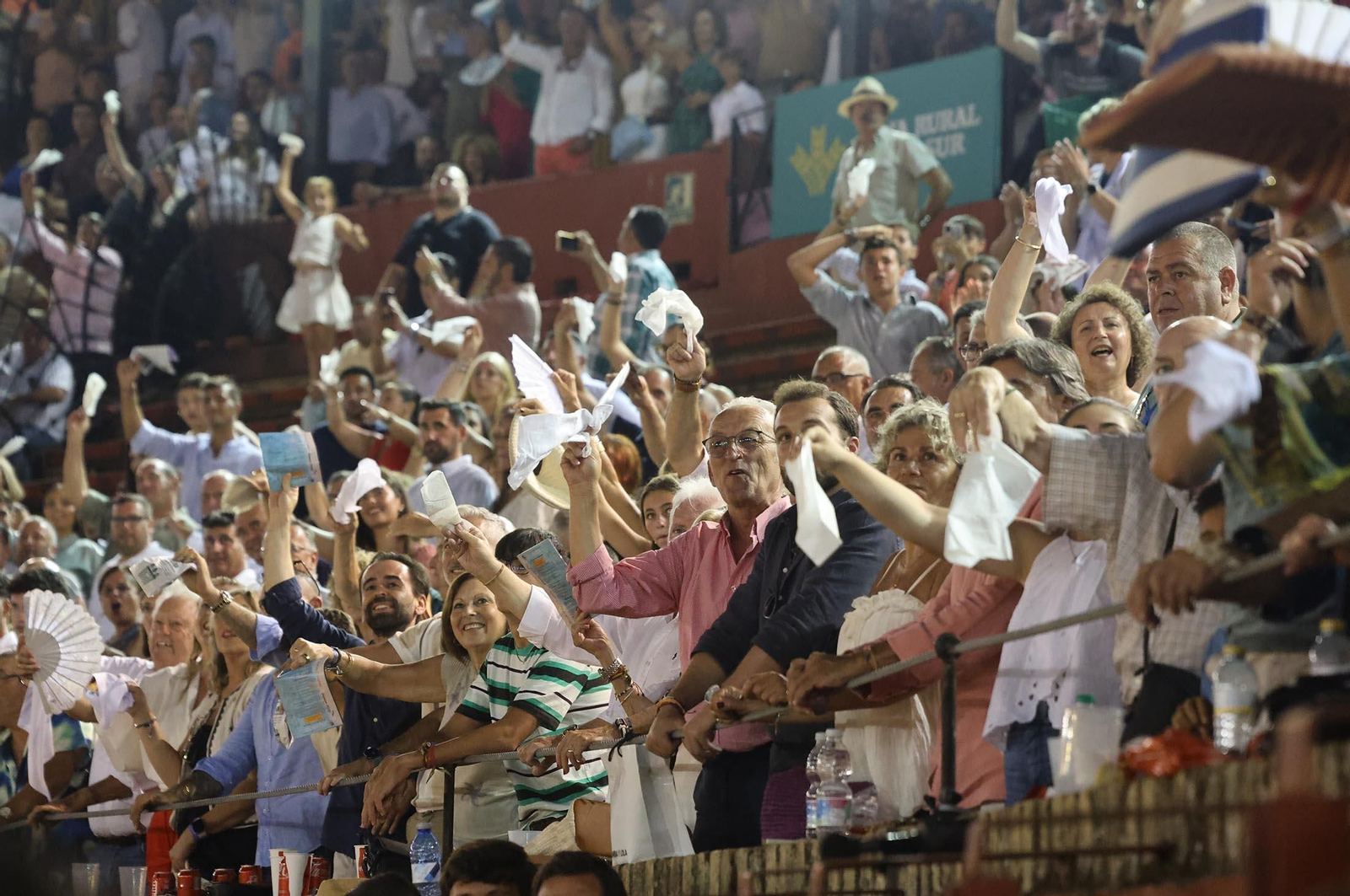Búscate en la Plaza de Toros La Merced en la tarde de Rejoneo del 3 de agosto