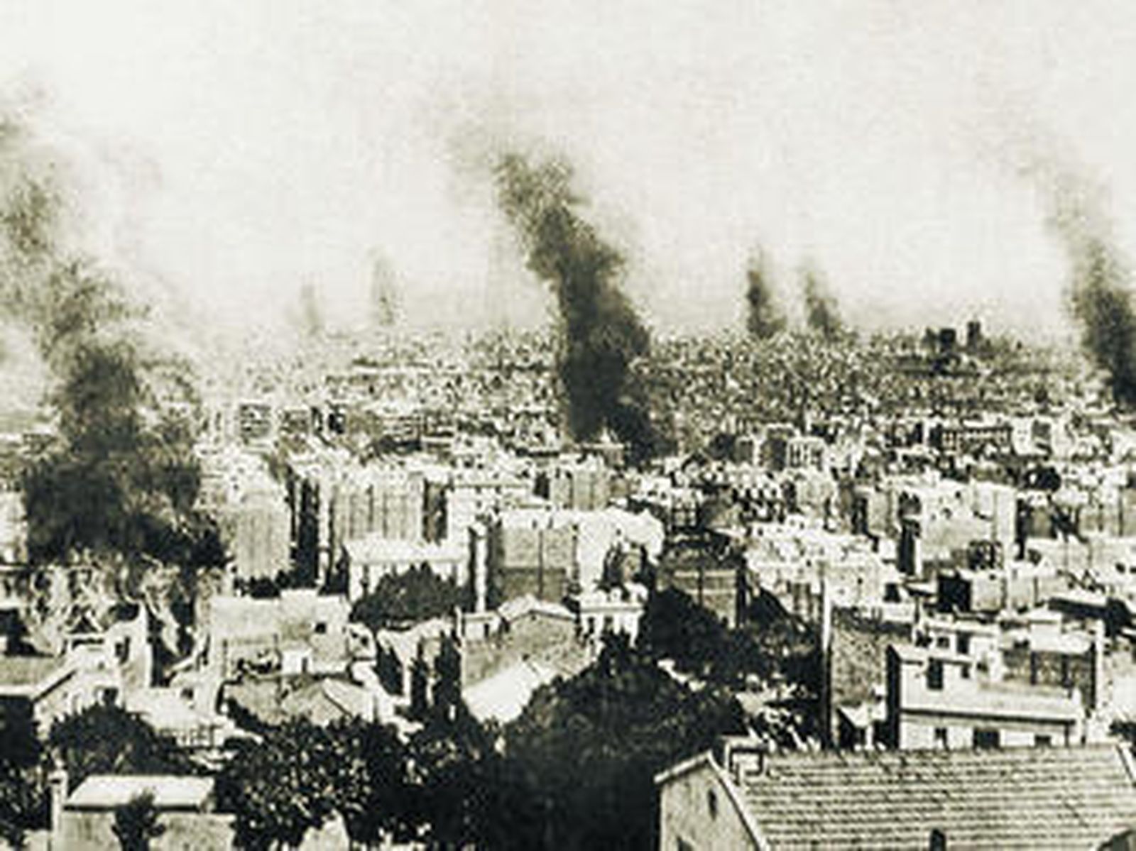 1909Huelga revolucionaria en Barcelona con barricadas e incendios de iglesias