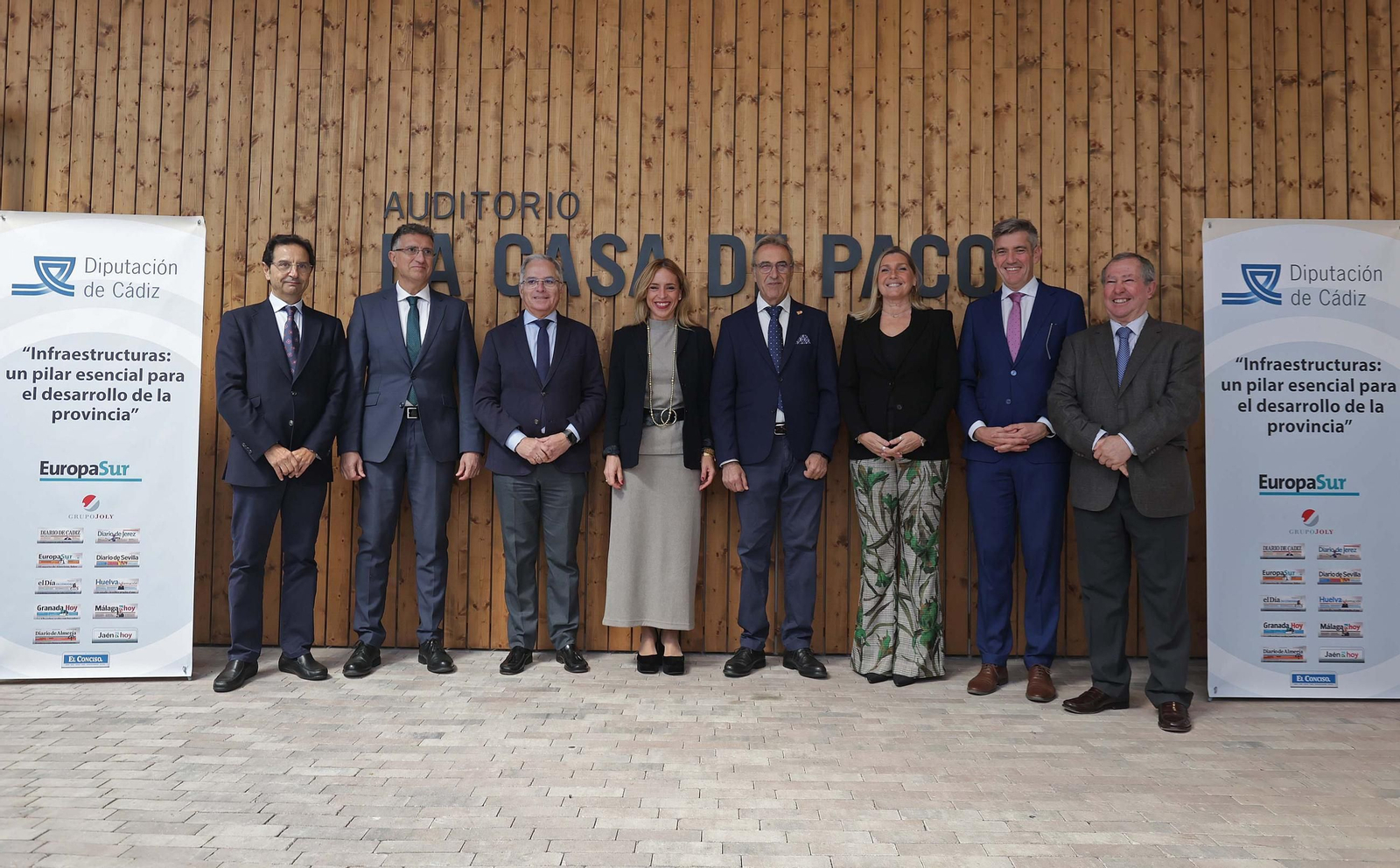 Fotos del desayuno-coloquio 'Infraestructuras: un pilar esencial para el desarrollo de la provincia' de la Diputación Provincial de Cádiz