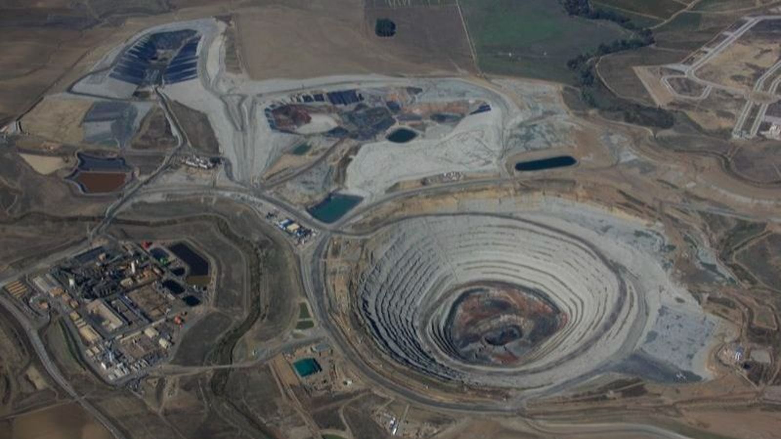 El complejo minero Cobre Las Cruces, que se extiende por los términos municipales de Gerena, Salteras y Guillena, en Sevilla.