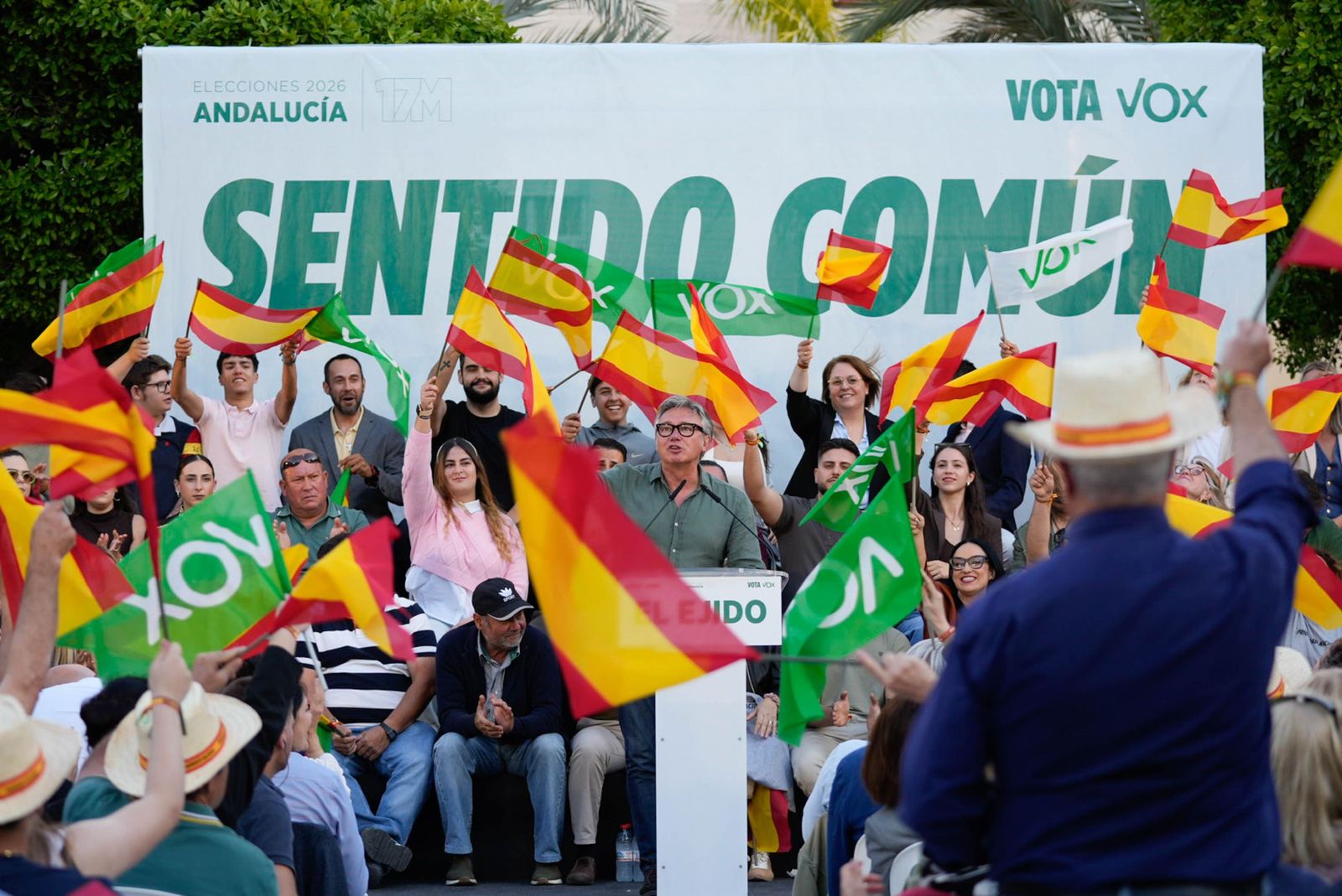 Las imágenes del acto público de Vox con Santiago Abascal en El Ejido