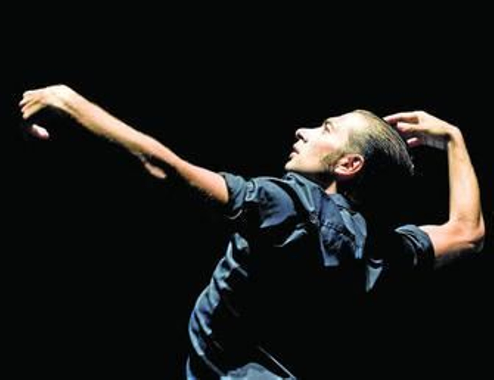 Un solo de Israel Galván, que actuará el 9 de septiembre en la Bienal.