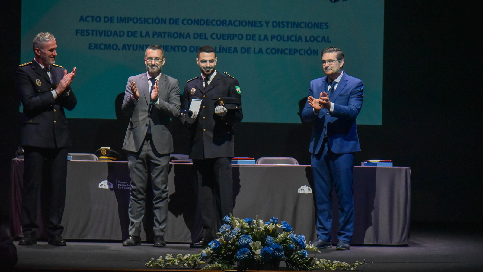 El acto de entrega de distinciones por la festividad del Cuerpo de la Policía Local de La Línea, en imágenes