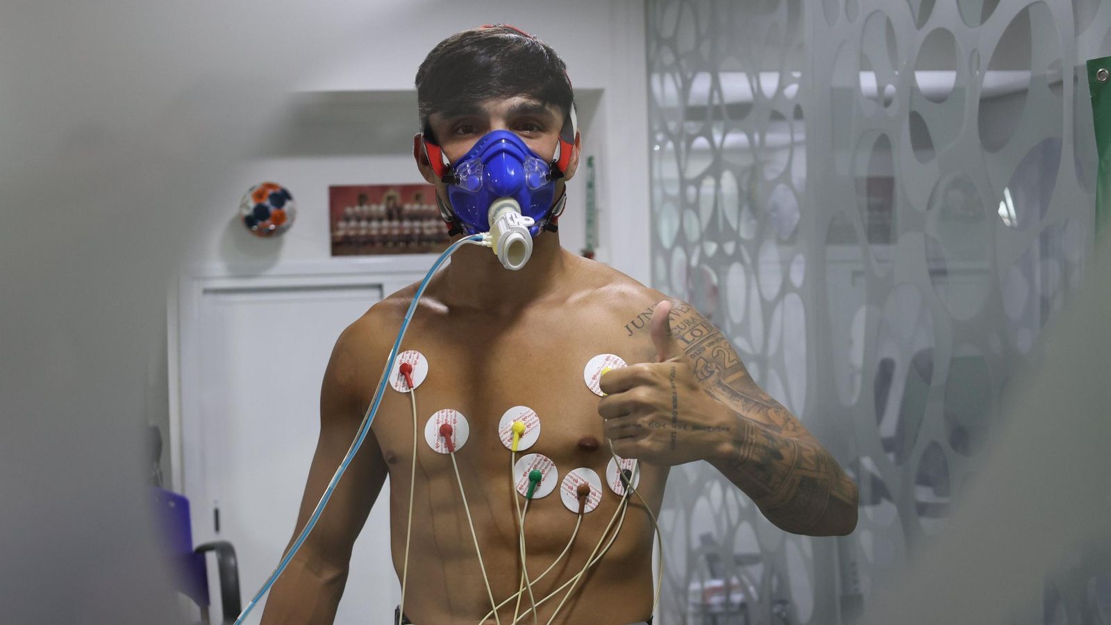Kevin Medina pasa el reconocimiento médico con el Córdoba CF.