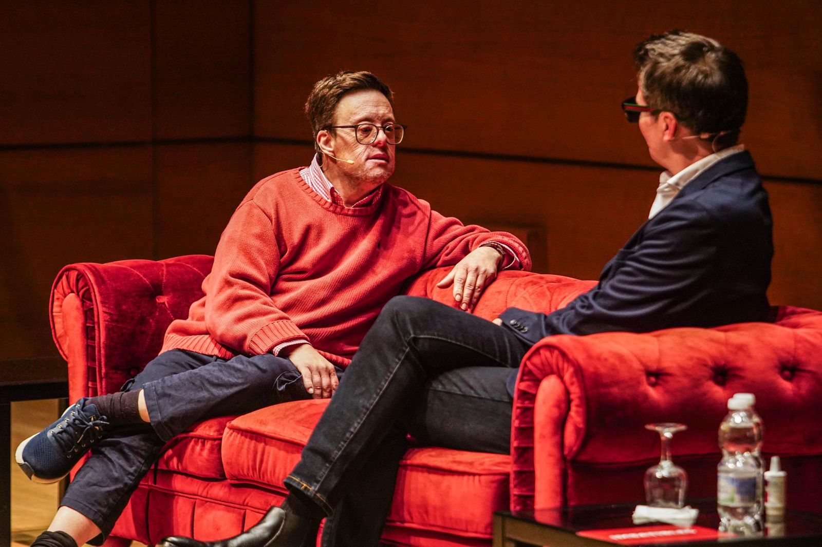 Fernando Díaz de la Guardia presenta el ciclo de entrevistas ‘Imbatibles’ en el Auditorio Caja Rural Granada