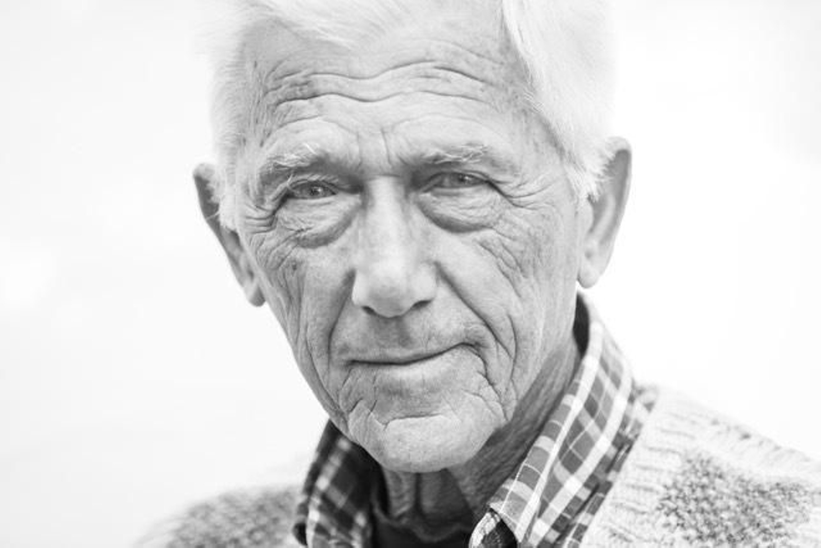 El escritor Theodor Kallifatides (Moloi, Grecia, 1938), del que Galaxia Gutenberg publica ‘Otra vida por vivir’.