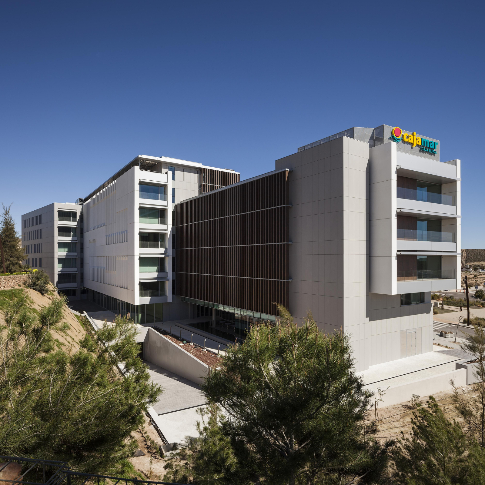 Sede de Grupo Cajamar en el PITA