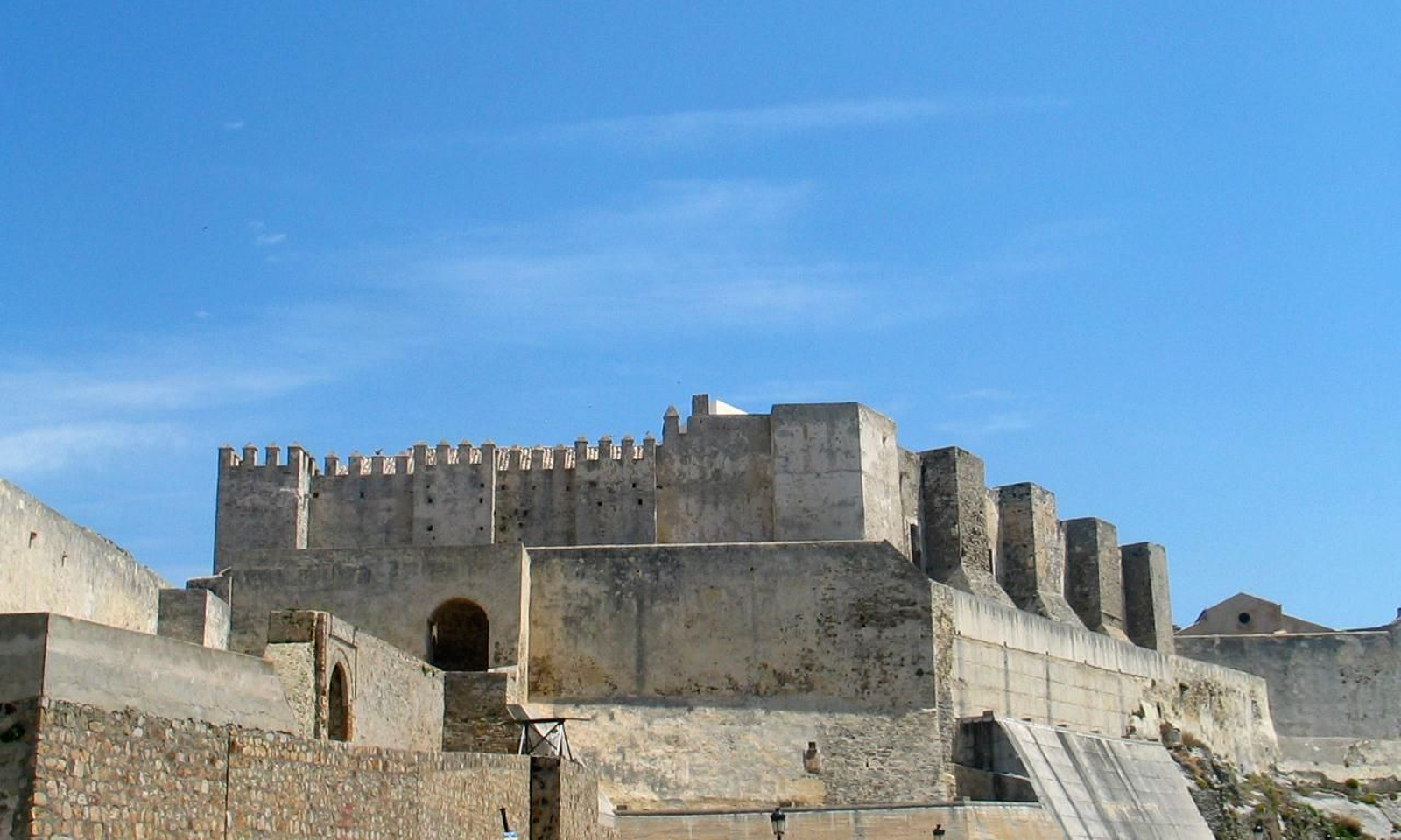 Visita el Castillo de Guzmán el Bueno