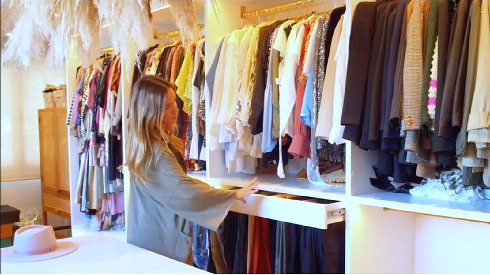 El vestidor de María Pombo.