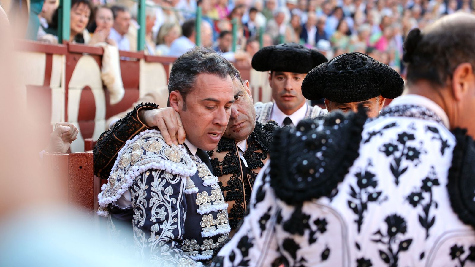Última tarde de toros de la Feria de Jerez 2024 con Morante, Manzanares y Castella