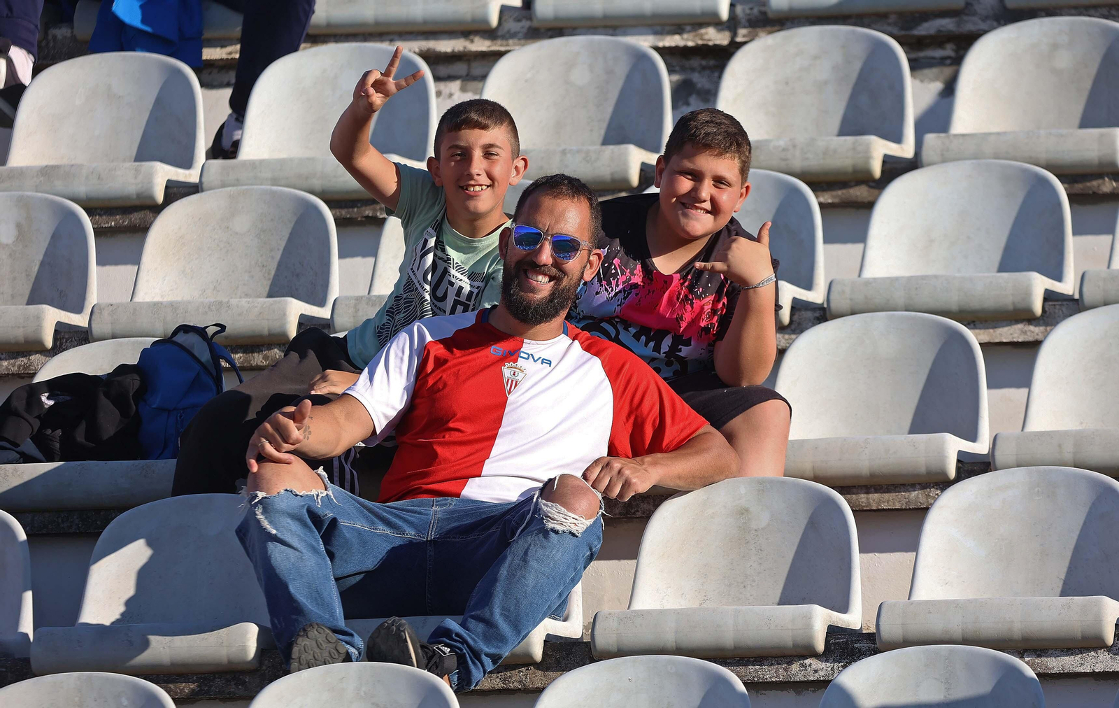 Búscate en el Nuevo Mirador durante el Algeciras - Castellón de Primera RFEF