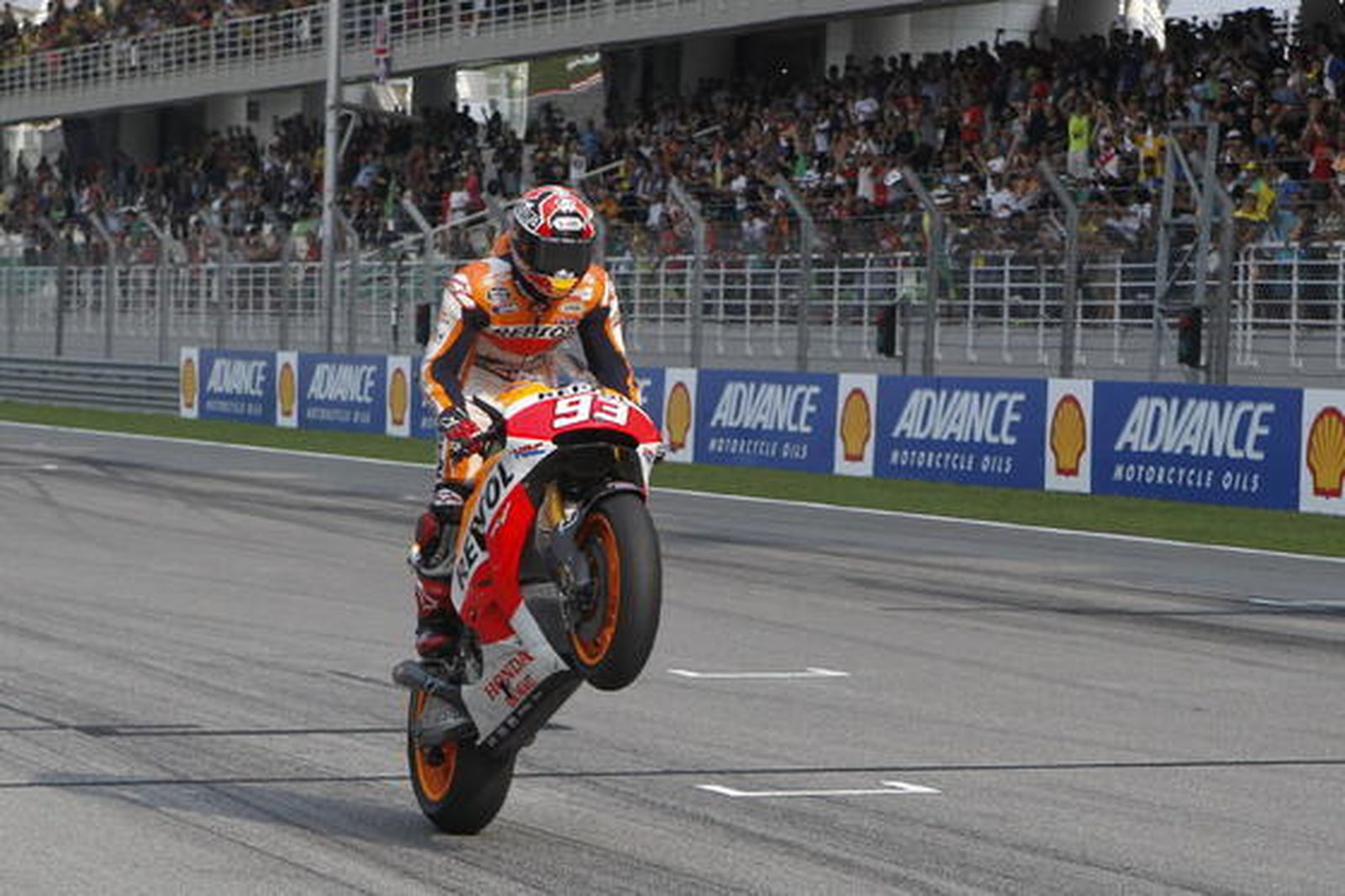 Imágenes de la prueba de MotoGP.

Foto: EFE