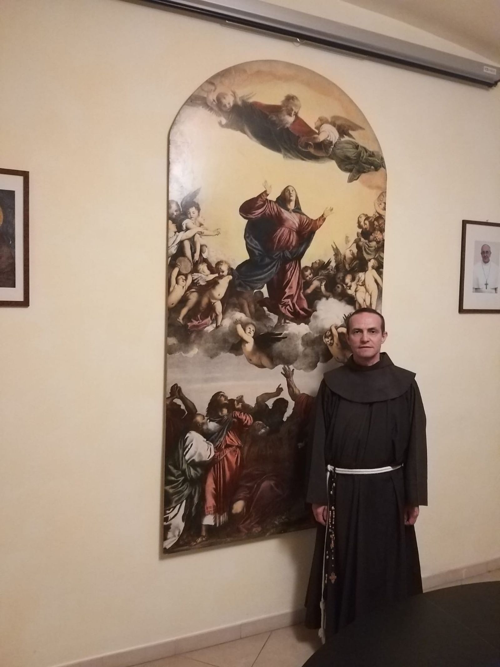 Fray Stefano Cechinn en el convento donde reside en Roma.
