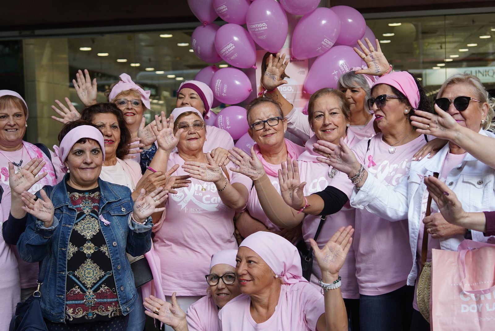El acto de la AECC por el Día Contra el Cáncer de Mama en Córdoba, en fotos