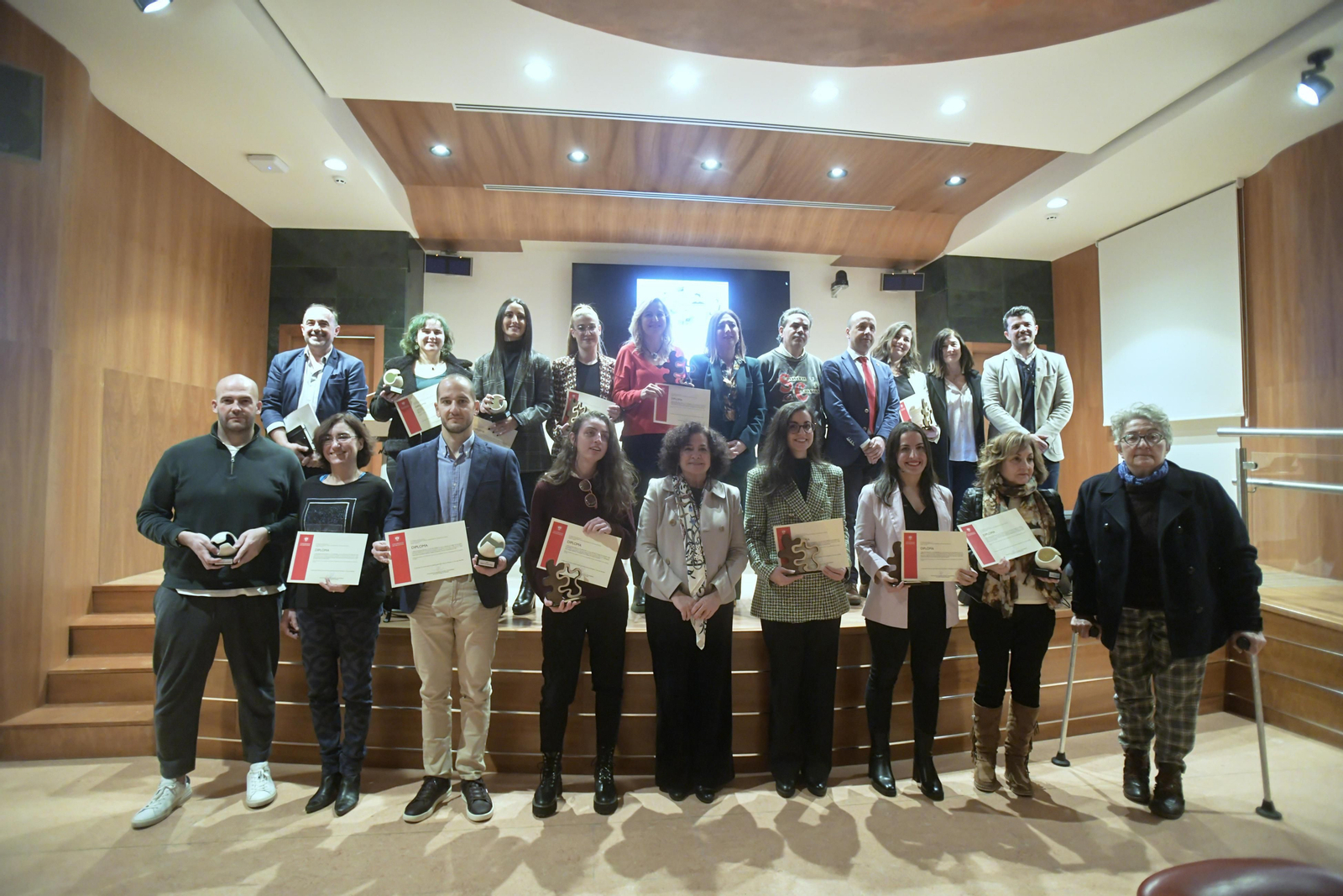 Entrega de la primera edición de los premios a los mejores trabajos fin de grado, fin de máster y tesis doctorales del ámbito de la igualdad y la inclusión en la UGR en imágenes