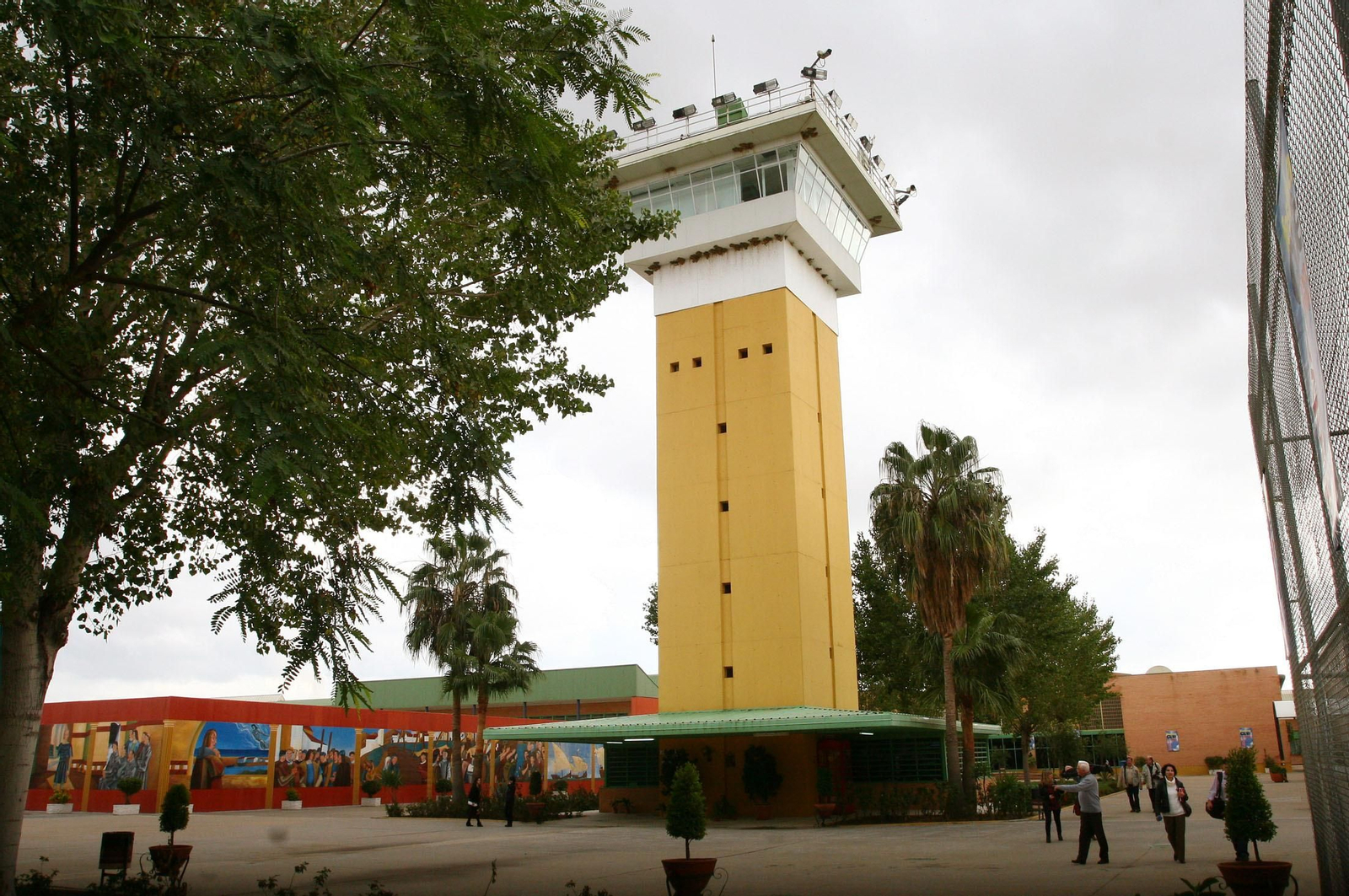 Patio central del penal de La Ribera, donde cumple condena el recluso reincidente.