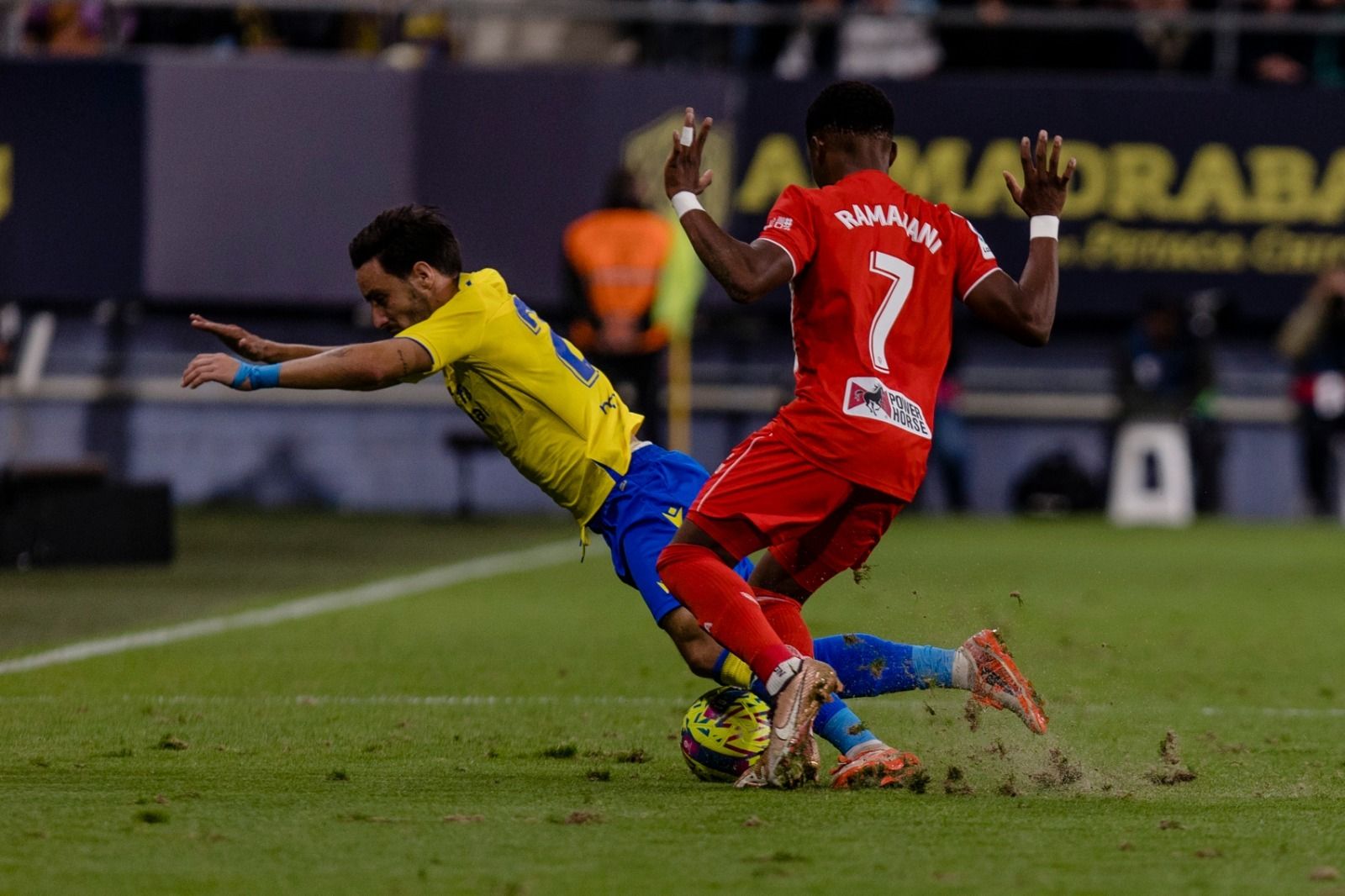 Las imágenes del Cádiz CF-Almería.