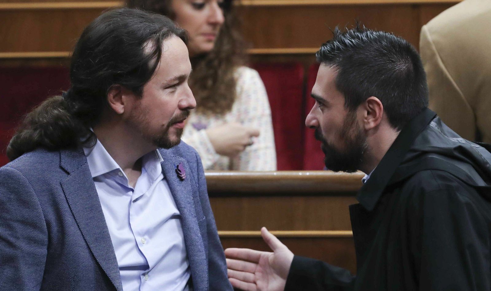 El líder de Podemos, Pablo Iglesias. y el entonces portavoz de Unidos Podemos-En Comú Podem-En Marea en el Senado, Ramón Espinar, en el Congreso en la conmemoración del 40 aniversario de la Constitución.