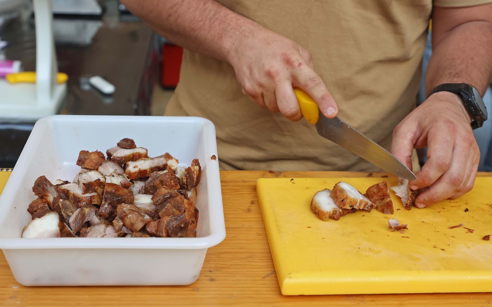 Imágenes del VI Chicharrón Fest de Los Barrios