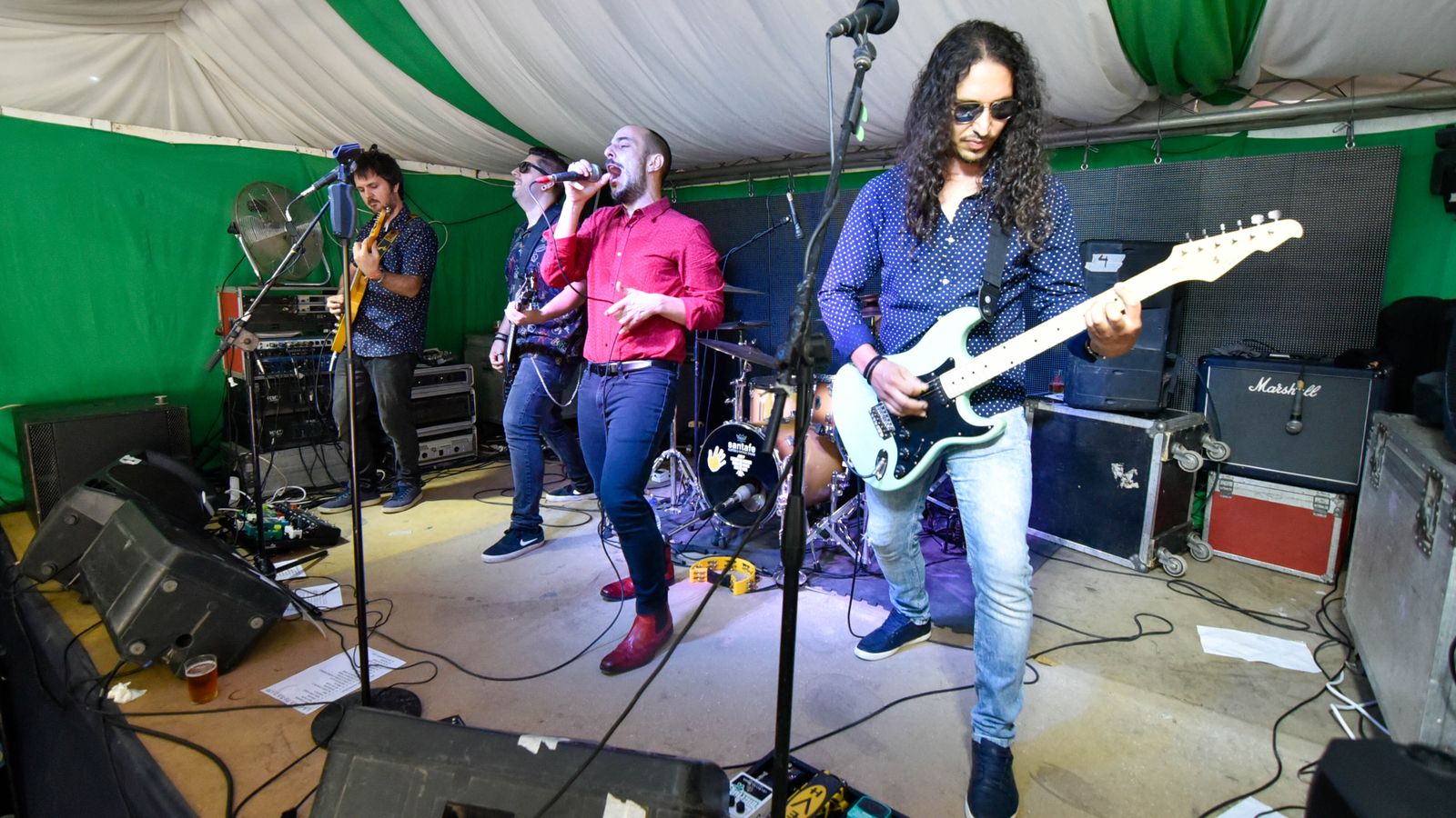 Fotos del miercoles en la Feria Real de Algeciras Dia de la Mujer