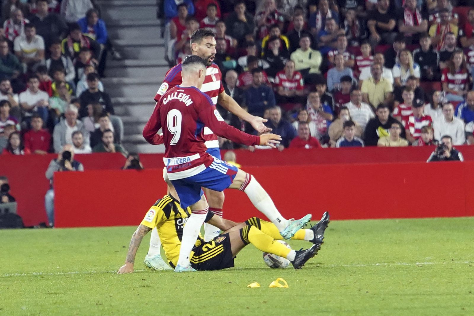 Acción de un partido anterior jugado por el Granada