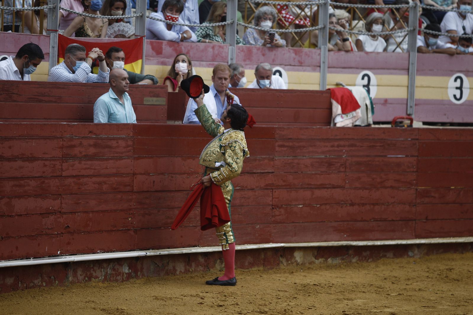 Fotogalería primera corrida de toros Feria de Almería