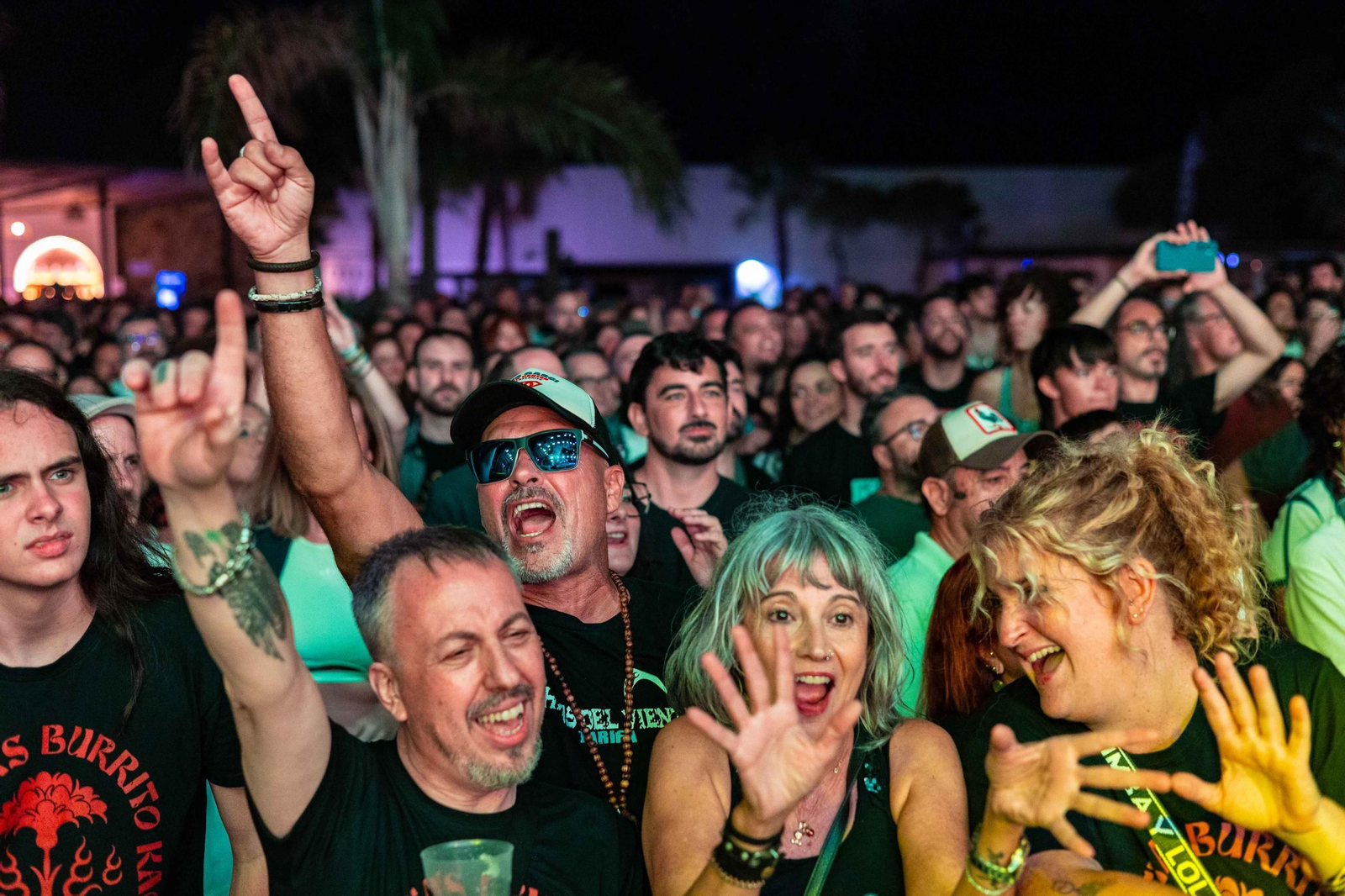 La fiesta sigue en Bahía Soundo con los Derby Motoreta's Burrito Kachimba: las imágenes del concierto