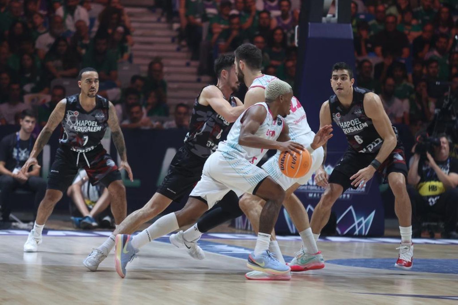 El Hapoel-Bonn, final de la BCL, en fotos