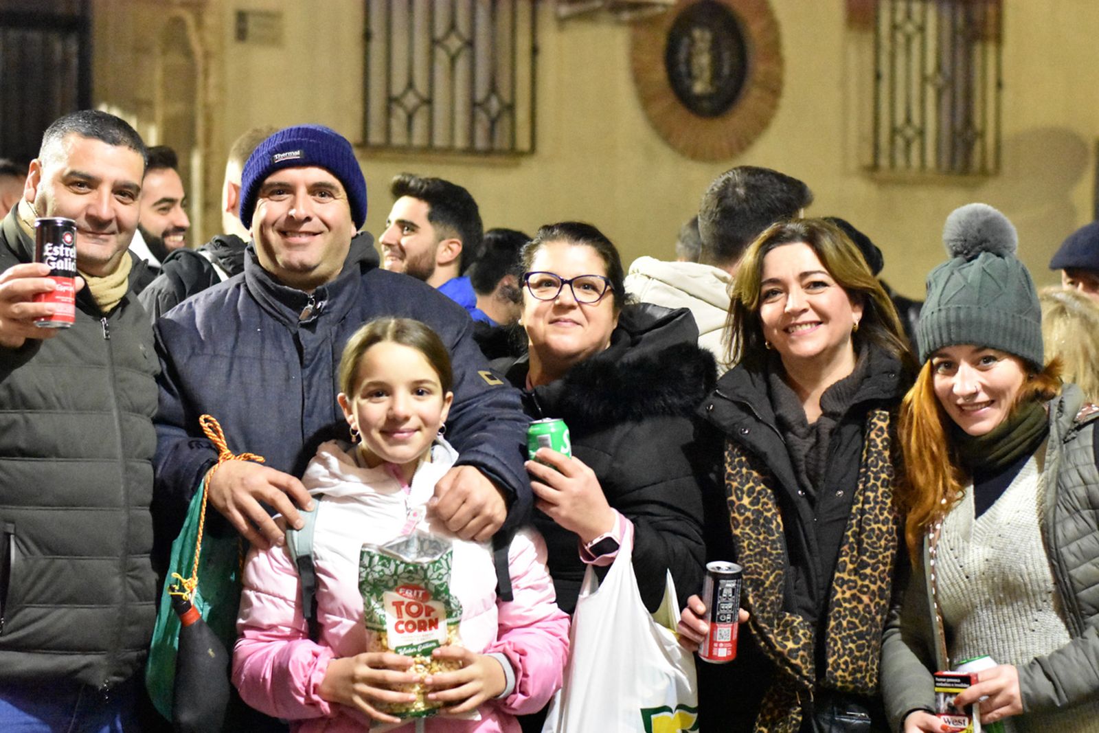 Jaén brilla y disfruta al fuego de las lumbres de San Antón