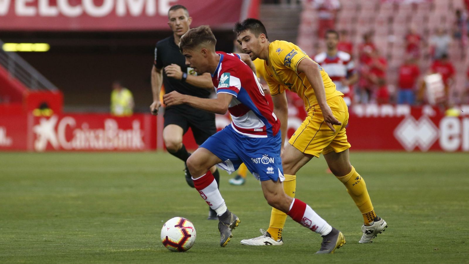 A pesar del gol alfarero, el Granada consiguió ganar sin mayor preocupación