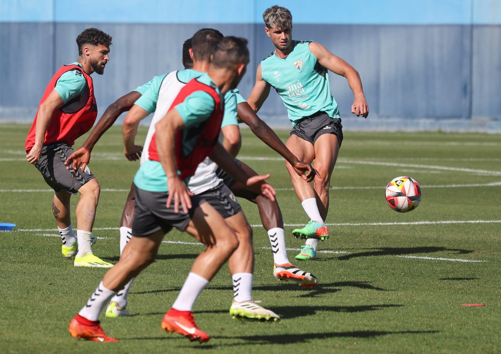 Pellicer aprieta en la vuelta del Málaga CF al trabajo