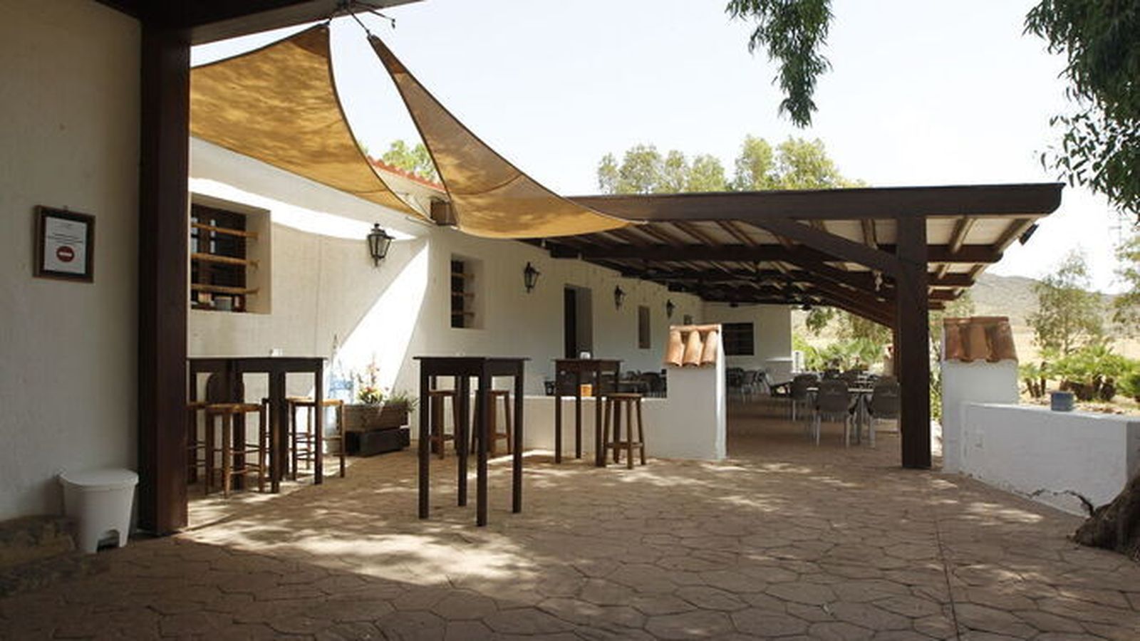 Cortijo de Las Chiqueras,  en pleno parque natural