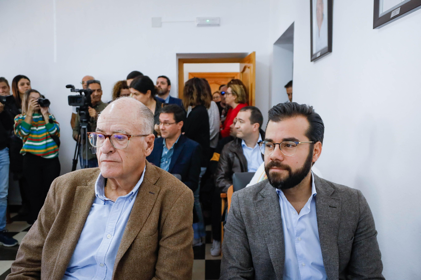 Imágenes de la moción de censura en Chercos