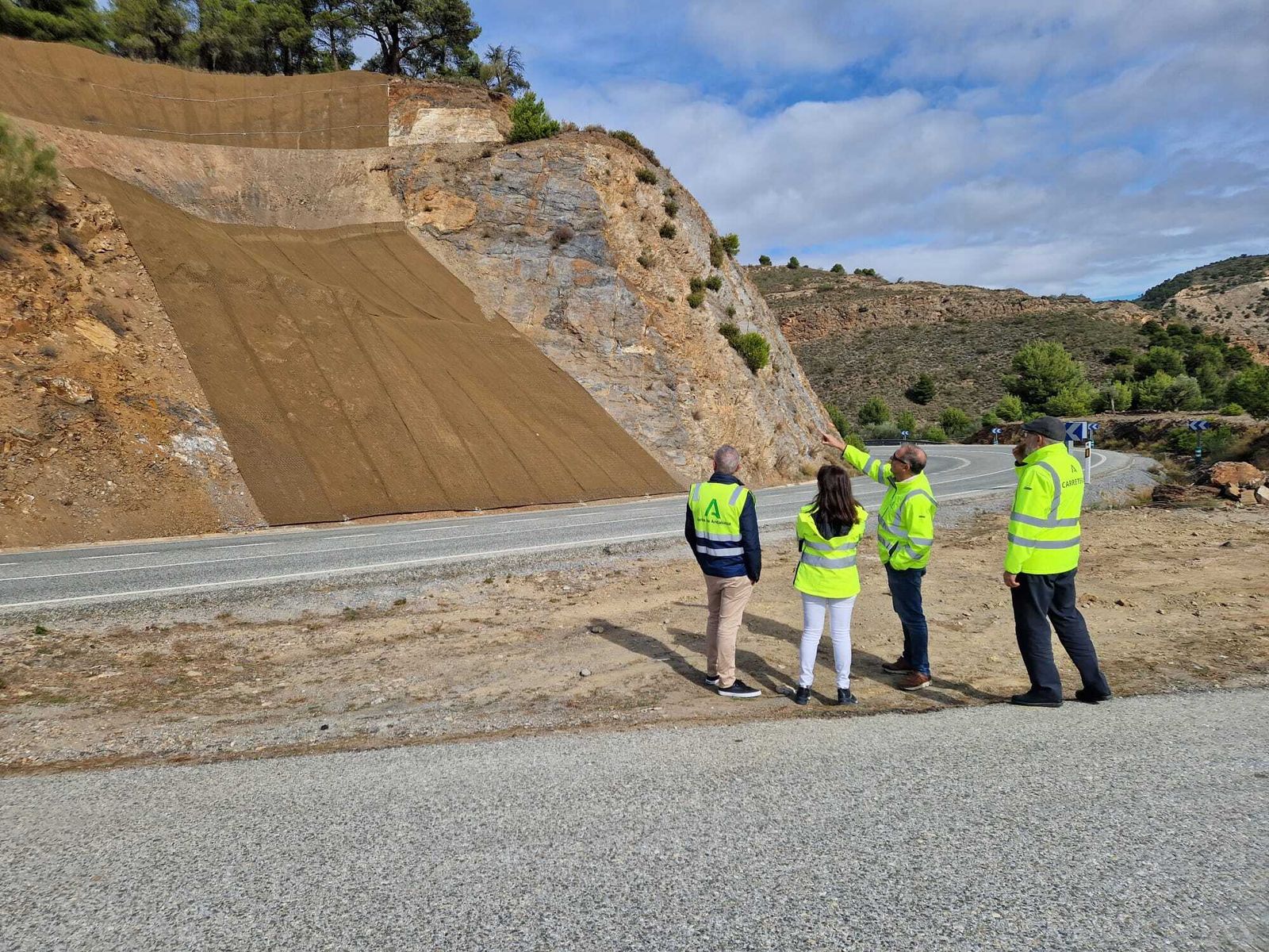Ya han terminado los trabajos en todo el perímetro de la carretera A-349.