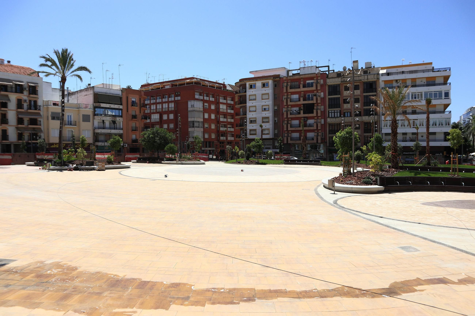 Así ha quedado la Plaza de La Merced tras la remodelación, en imágenes
