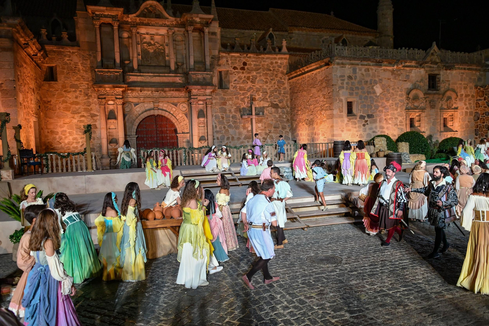 Representación de 'La vaquera de la Finojosa', en Hinojosa del Duque.