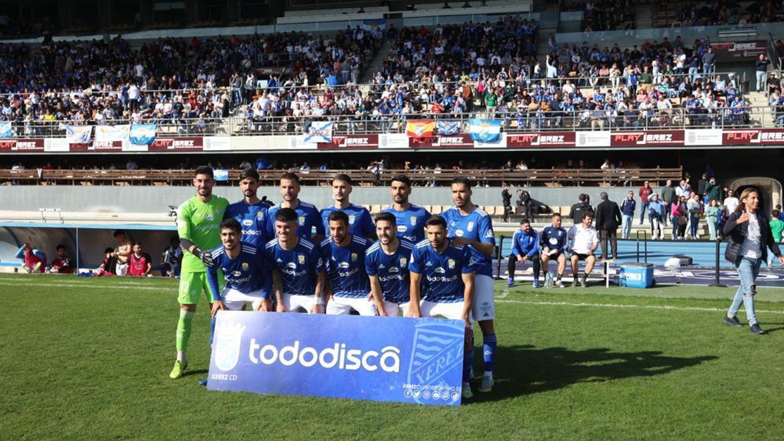 Formación inicial que ha presentado el Xerez CD ante el Espeleño.