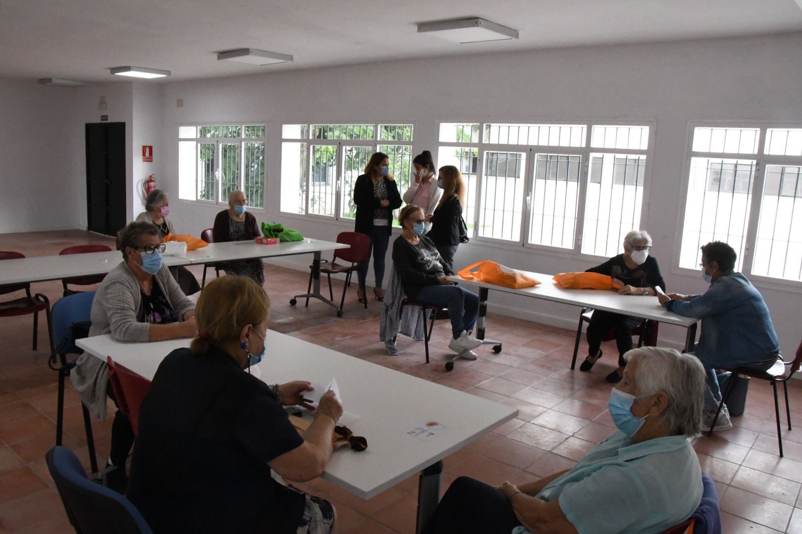 Los Talleres de la Memoria regresan para llevar la ansiada rutina a los mayores