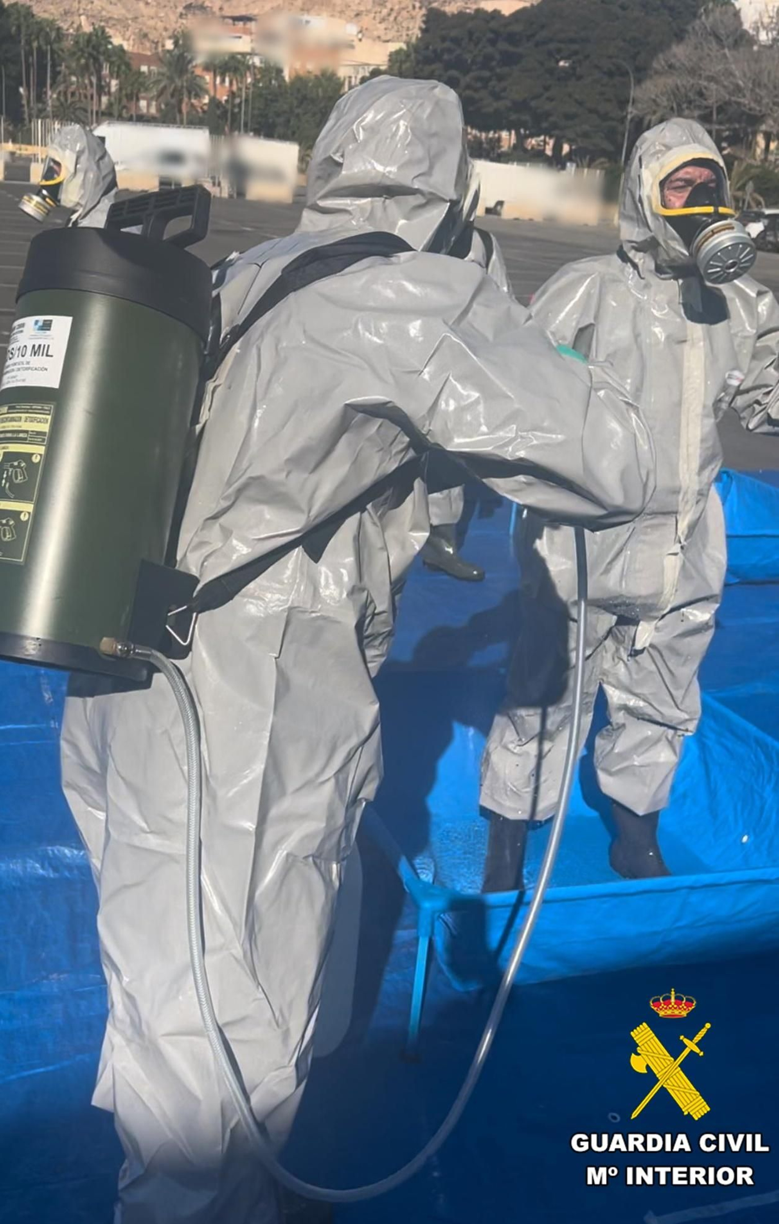 La Guardia Civil forma en Almería a 24 agentes frente a posibles amenazas NRBQ