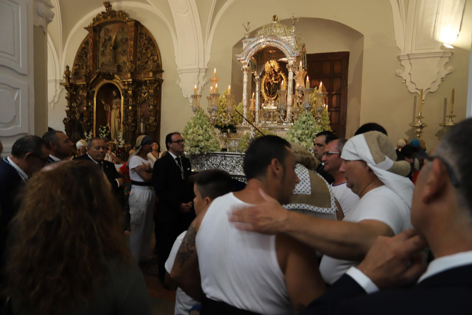 Traslado popular de la Virgen de la Cinta a su Santuario