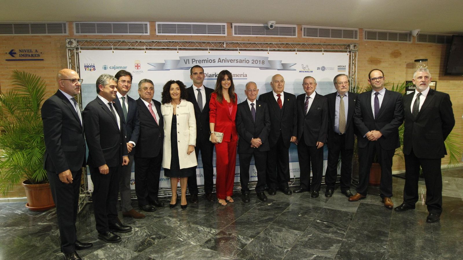 Antonio Lao, con premiados y jurado Diario de Almería