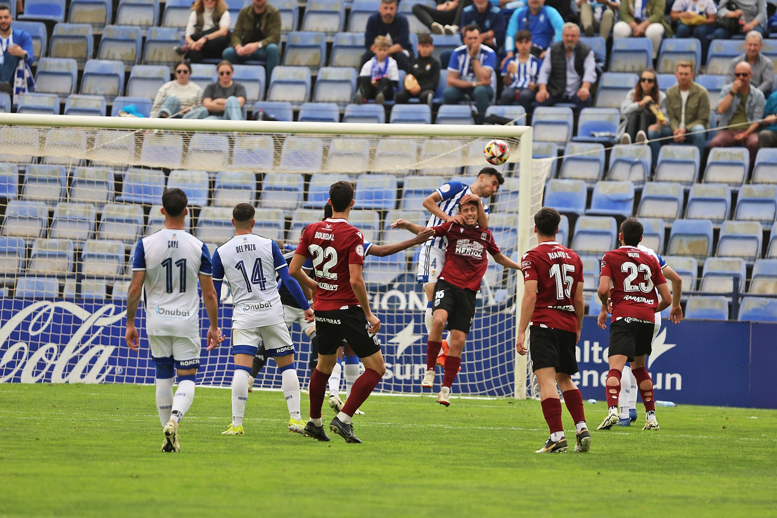 Imágenes del encuentro entre el Recreativo de Huelva y la AD Mérida