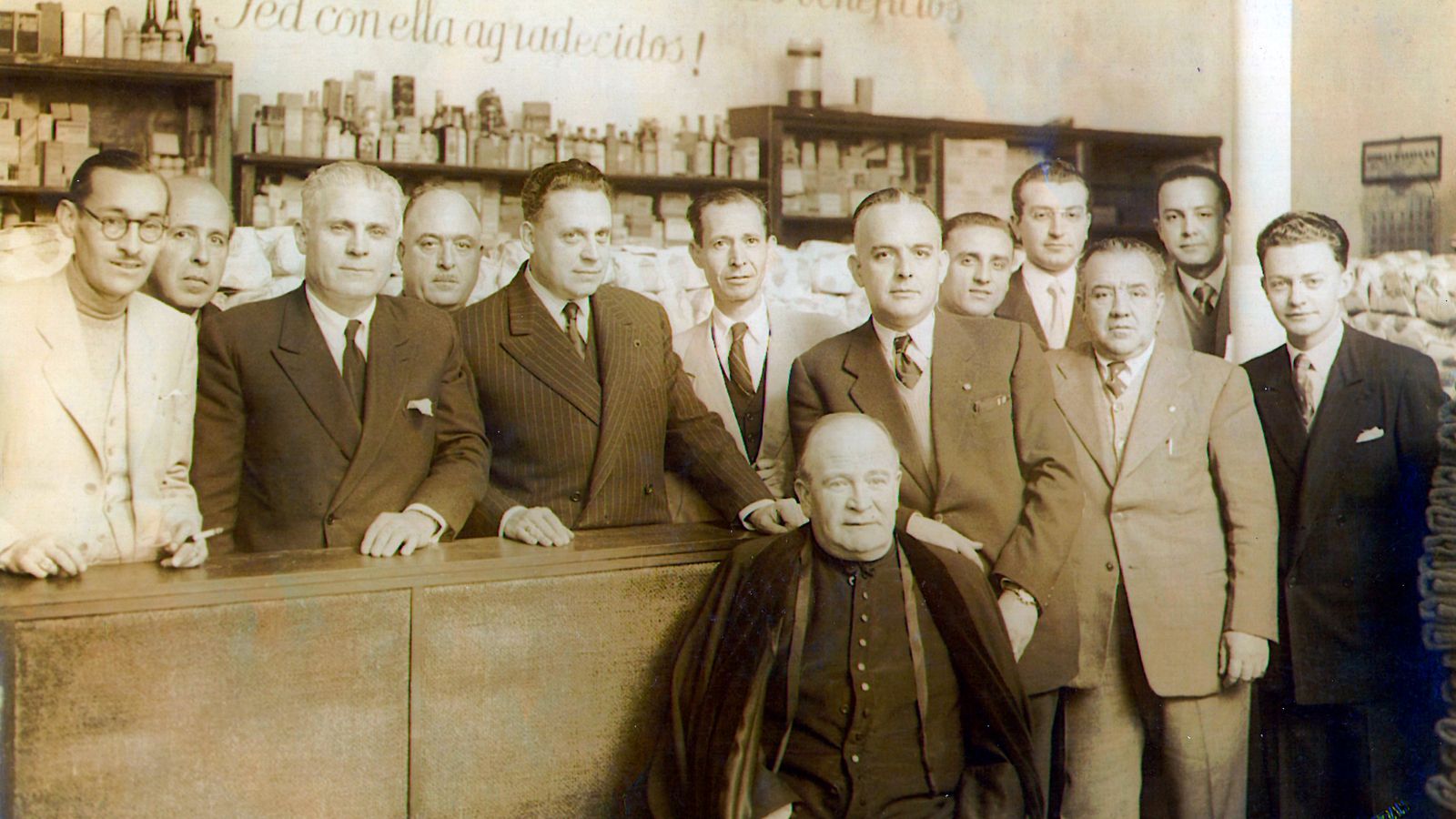 Imagen de la primera acción social de Santa Marta en el año 1948